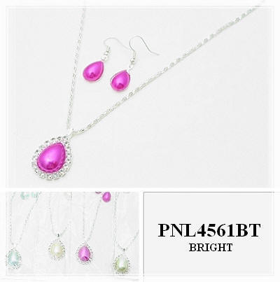Pearl Necklaces with Matching Pearl Earrings Set
