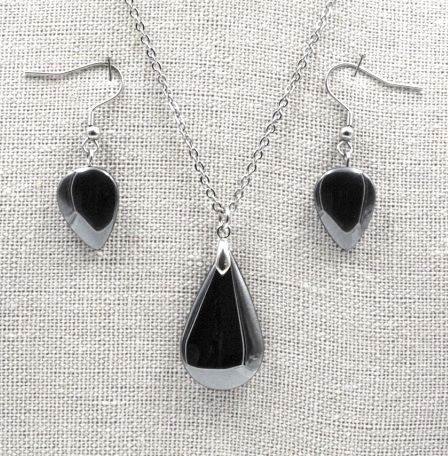 Hematite Teardrop On Stainless Chain With Matching Earrings #HNN0001TD